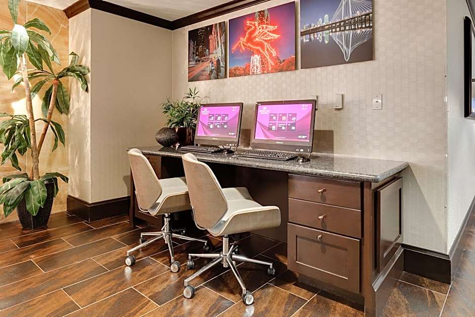 Crowne Plaza Dallas Downtown by IHG