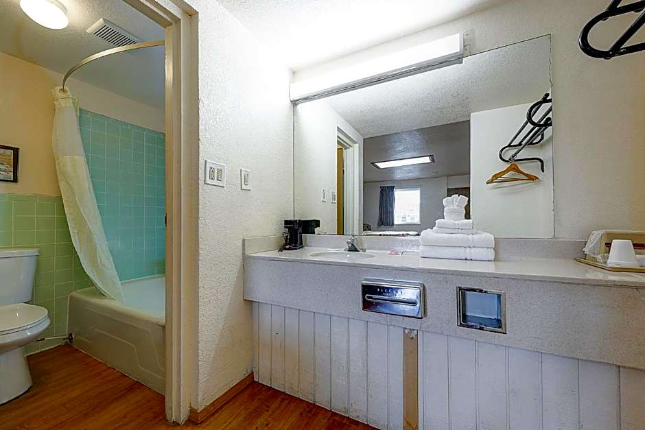 Guest Inn Rogers