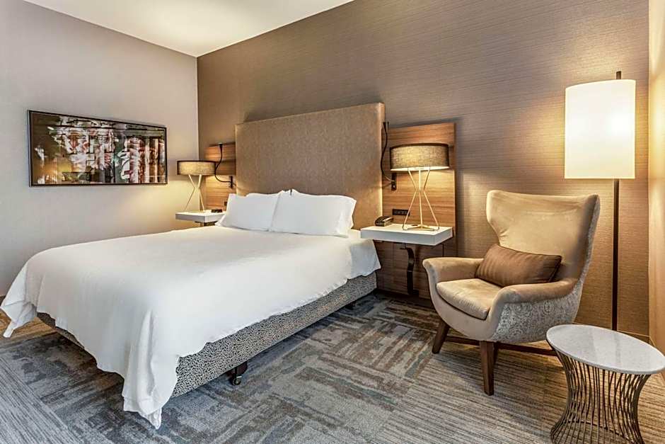 Hilton Garden Inn Indianapolis Downtown