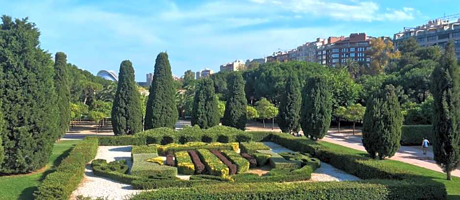 Livensa Living Studios - Valencia Viveros