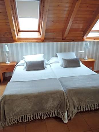 Triple Room with Bath