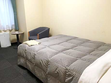 Single Room - Smoking