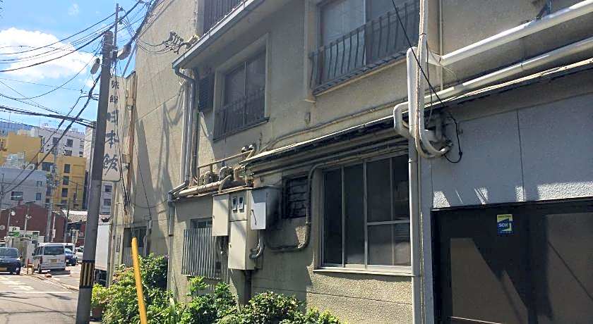 Ryokan Nihonkan Hotel