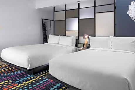 Queen Room with Two Queen Beds and Roll-in Shower - Mobility Accessible