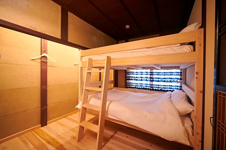 Sasayama Jyokamachi Guest House KURIYA Double Bunk Bed Cabin for up to 4 Pax - Vacation STAY 92027