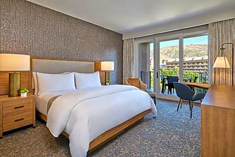 1 Bedroom Villa, 1 King, Sofa Bed, Balcony, Fireplace, Whirlpool