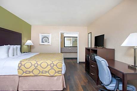 King Room - Non-Smoking