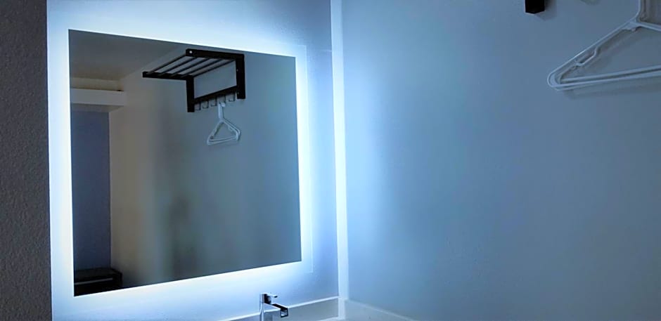 DAY N NIGHT INN - Near Universal Studios Hollywood