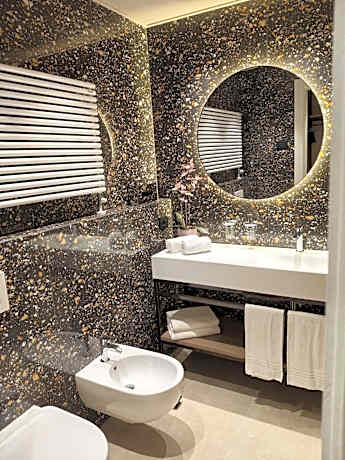 Comfort Double Room with Balcony - Separate Building