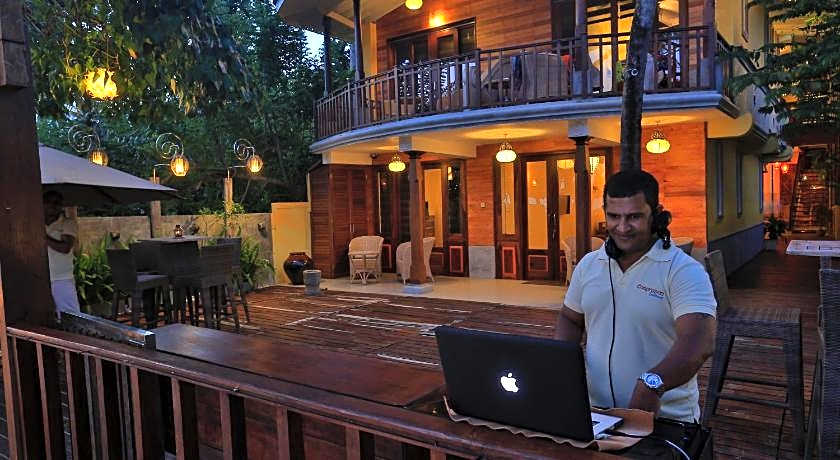 Thaproban Beach House