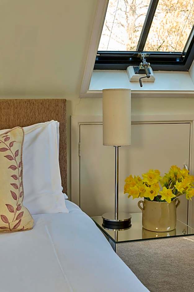 The Old School, Idbury, OX7 6RU