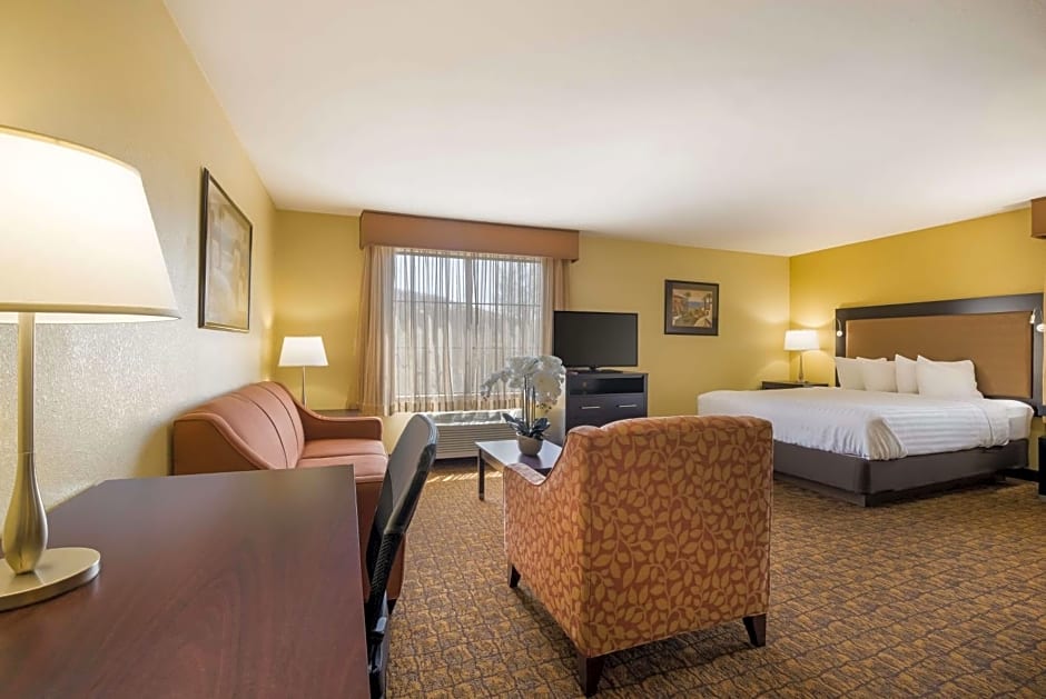 Best Western Escondido Hotel