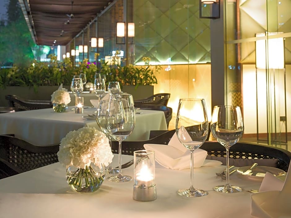 Hansar Bangkok Hotel