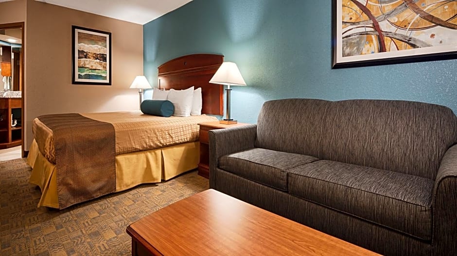 Days Inn by Wyndham Englewood Dayton Airport