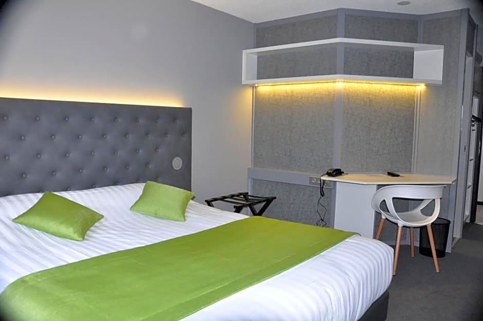 The Originals City, Hotel Les Caps, Saint-Brieuc Est (Inter-Hotel)