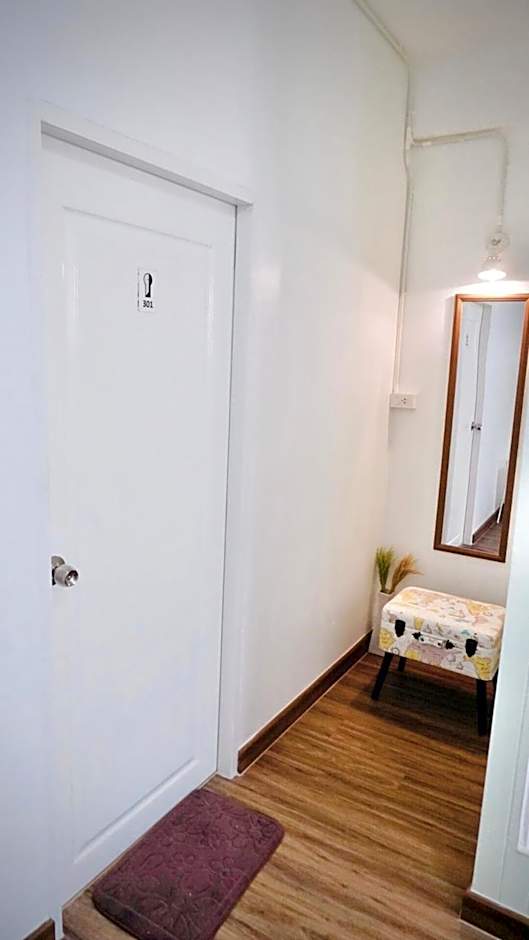 Room Story Hostel