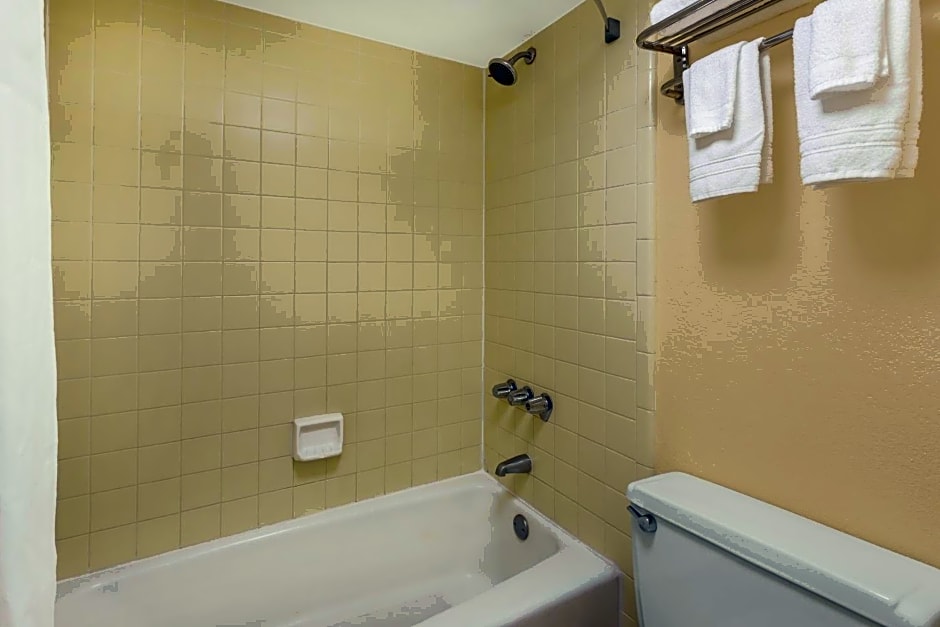 Days Inn Chrlston Patriots Poi – Mount Pleasant, SC
