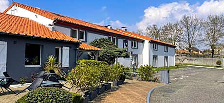 Kyriad Bordeaux Lormont