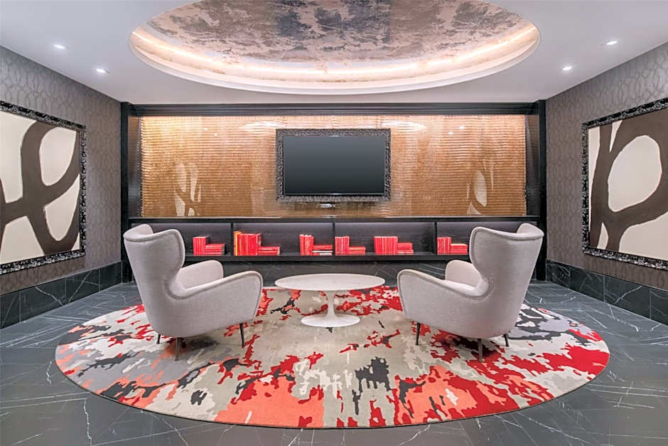 Embassy Suites by Hilton Portland-Downtown