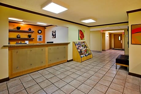 La Quinta by Wyndham Savannah Southside