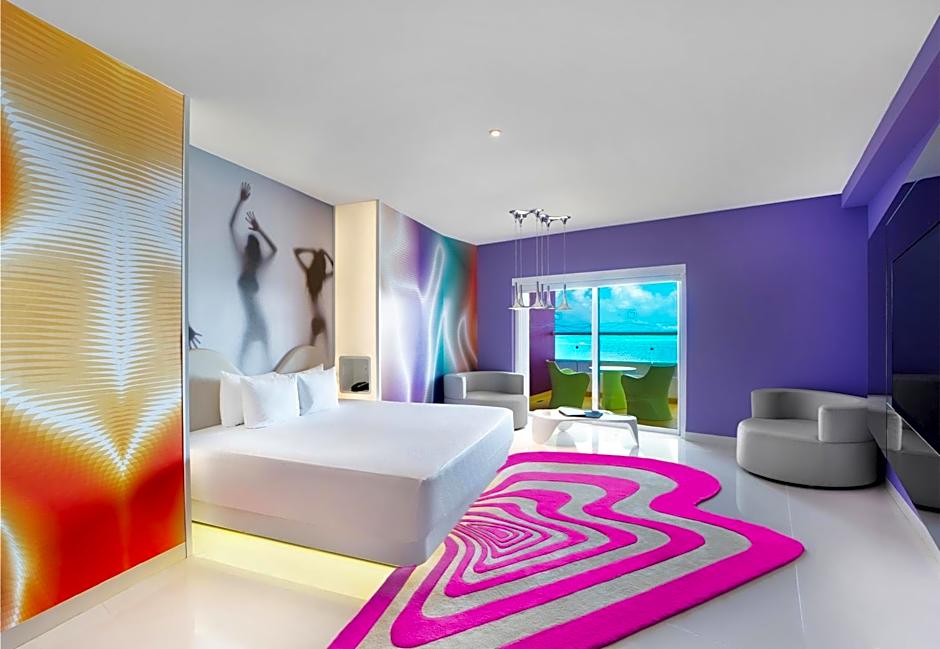 Photo 1 of 6 of Suite, Ocean front, Tower