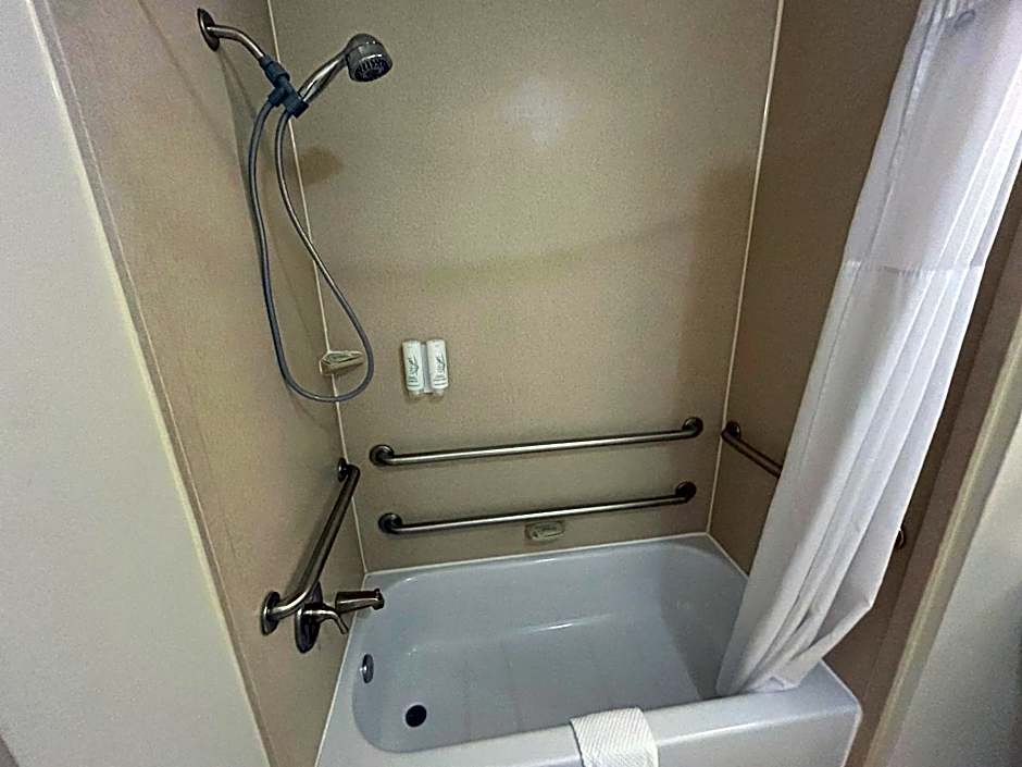 Sleep Inn & Suites Manchester
