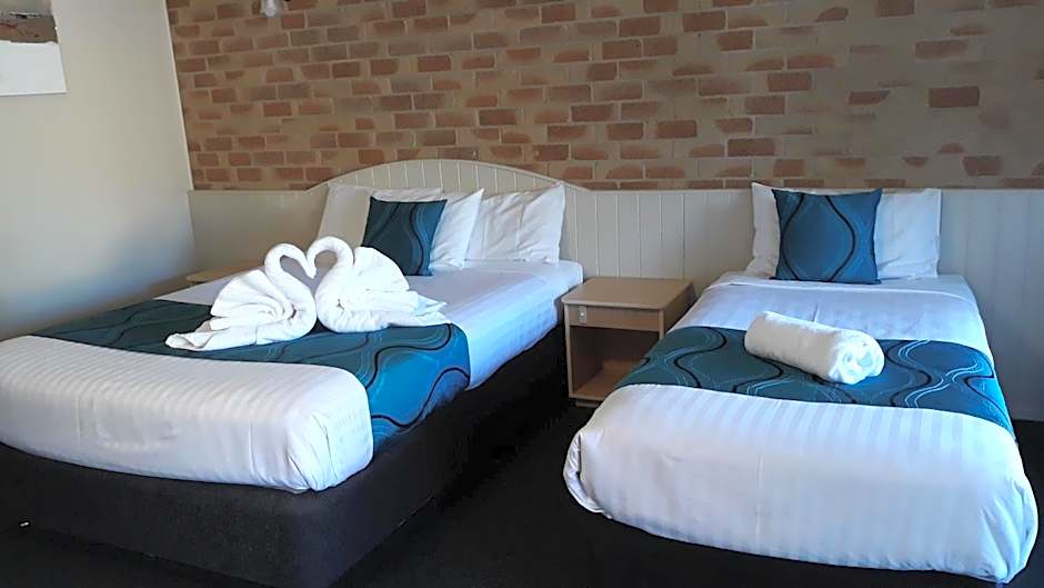 Country Gardens Motor Inn