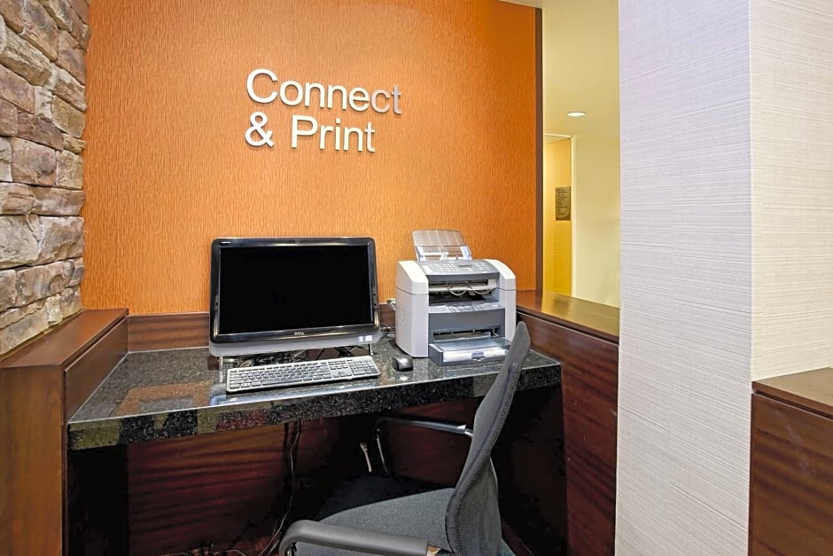 Fairfield Inn and Suites by Marriott Tampa Brandon