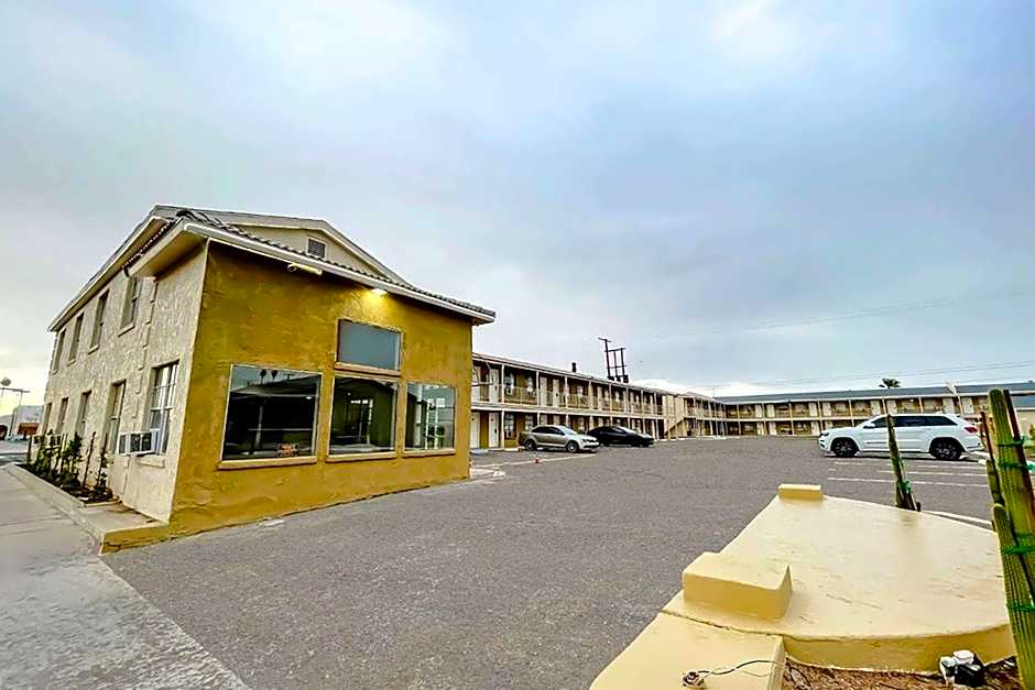 Super 8 by Wyndham Blythe