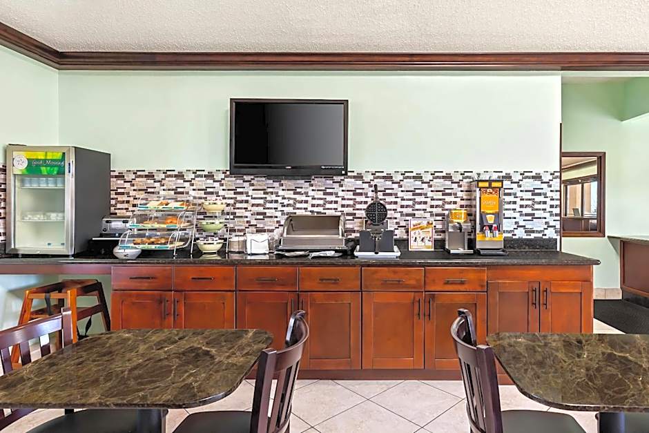 Quality Inn & Suites