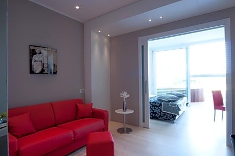 Suite with Hot Tub