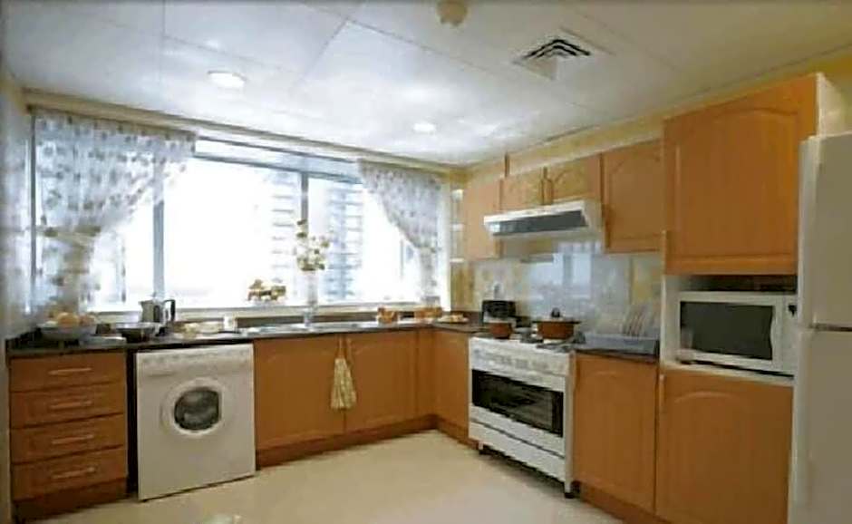 Deira Suites Deluxe Hotel Suites