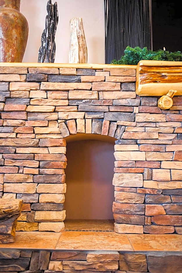 Inn at the Canyons
