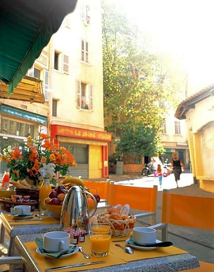 Little Palace
