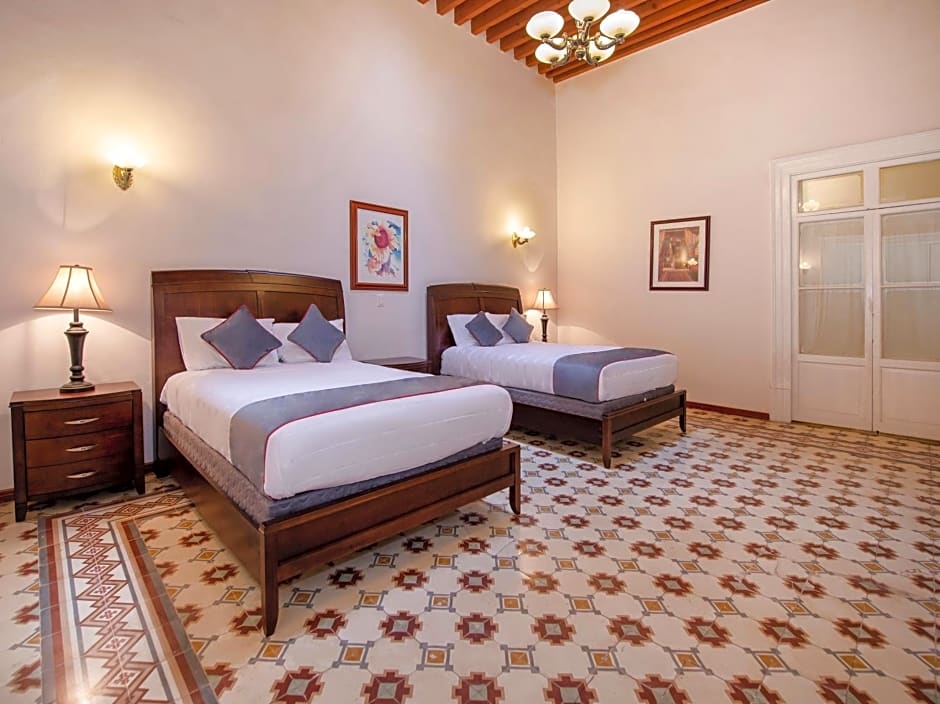 Hotel Senorial