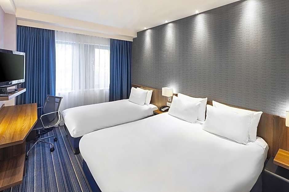 Holiday Inn Express Amsterdam Arena Towers By IHG