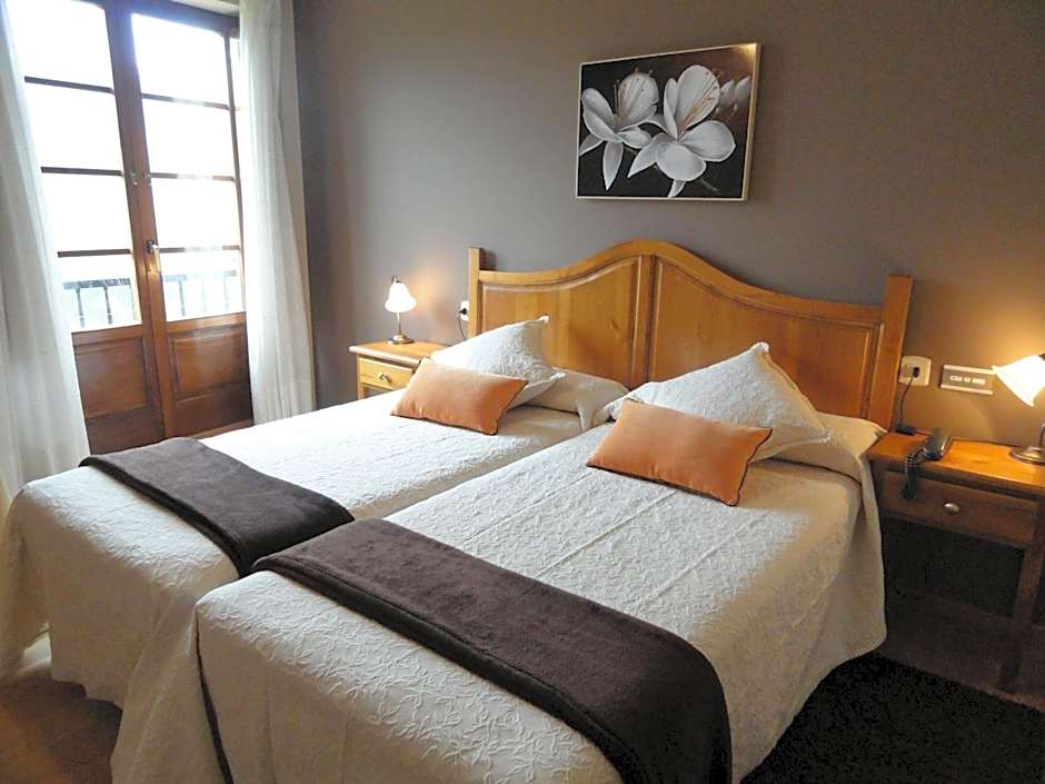 Hotel Restaurante Casa Petronila