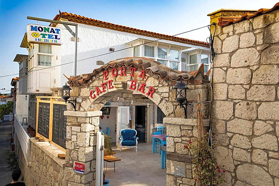 Monat Otel Alaçatı