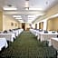 Comfort Inn & Suites Oakland
