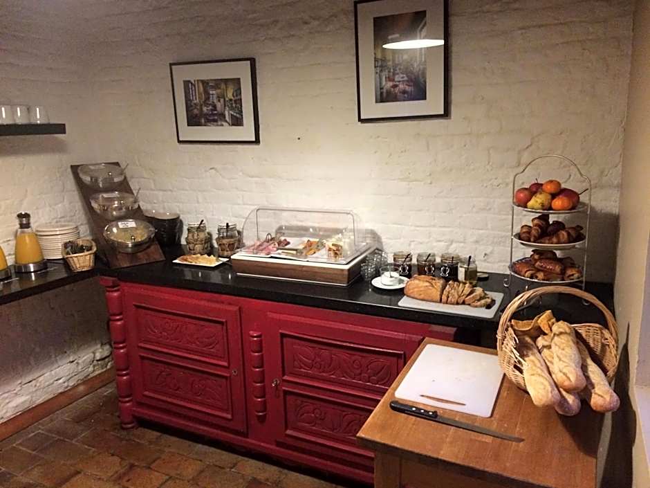 La Ferme Blanche, The Originals Relais