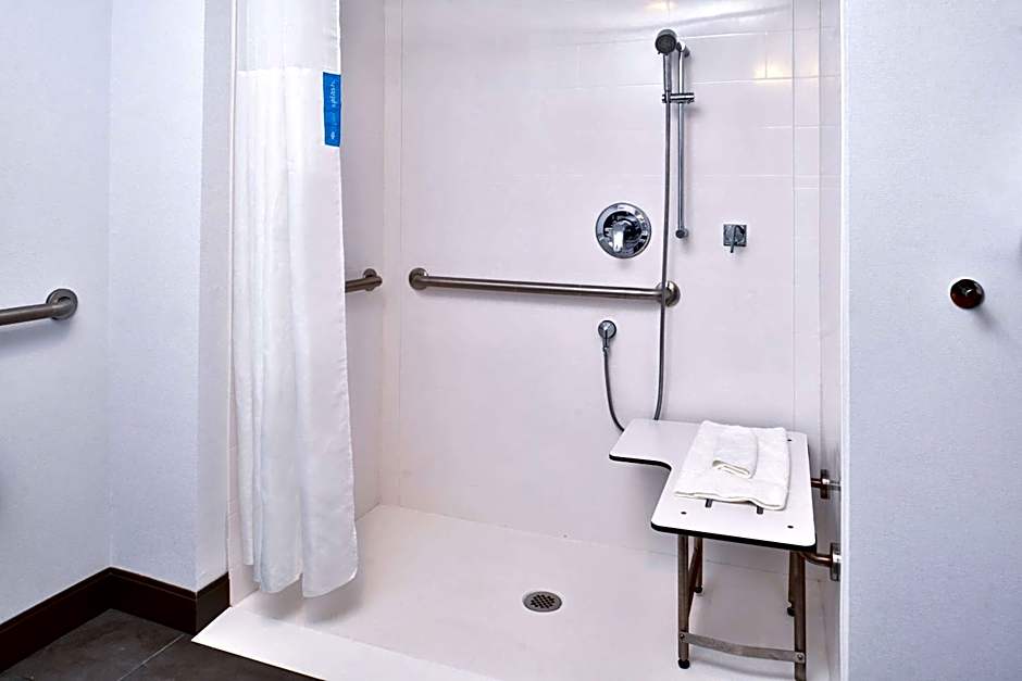 Hampton Inn By Hilton Cedar Falls Downtown, IA