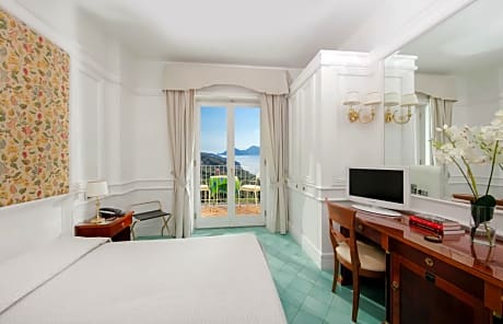 Double or twin comfort sea view