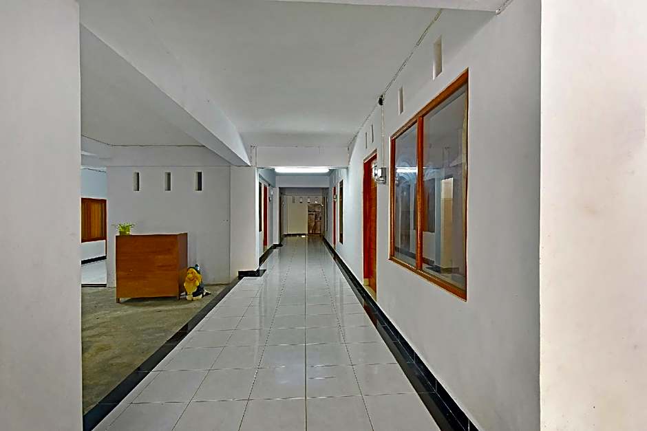 OYO 90967 Soka Asri Guest House