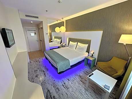 Economy Double or Twin Room