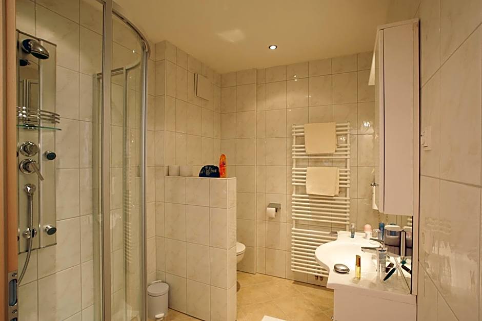 Hotel-Restaurant Lampenhäusl