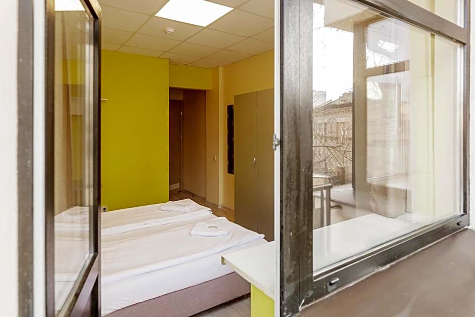 Bridge Hotel Riga Free PARKING