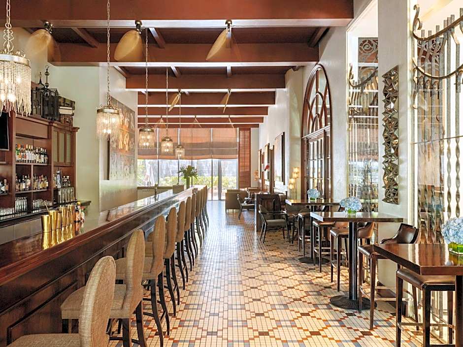 Raffles Makati Hotel