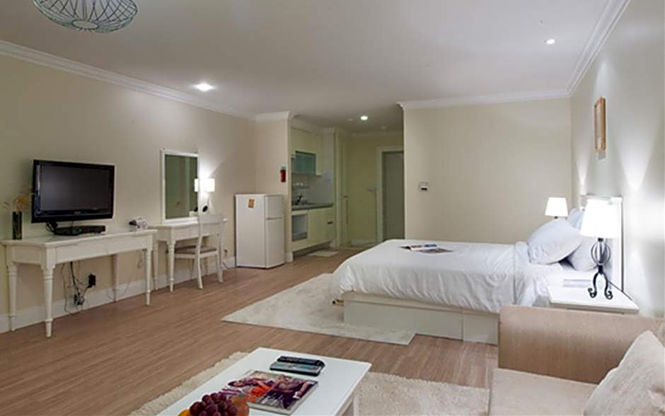 Yangyang Golden Bay Pension