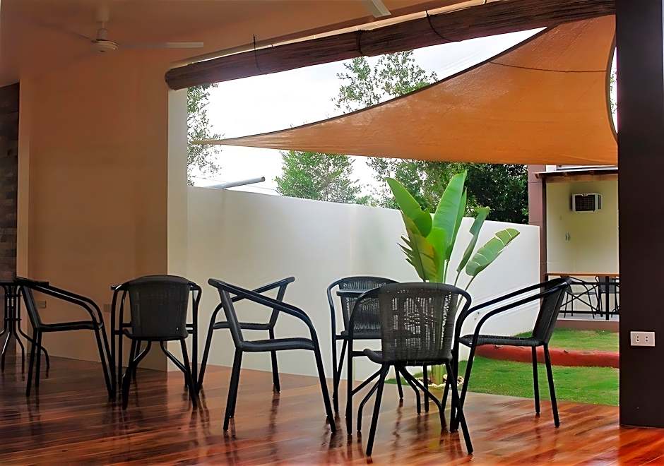 Positano Alona Beach Panglao