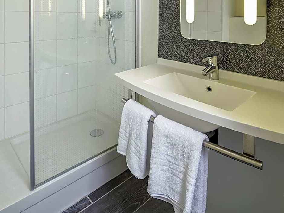 ibis Chartres Ouest Luce